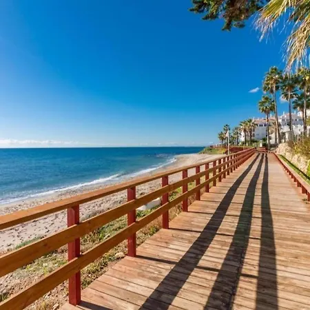 Apartamento Calypso Holidays *